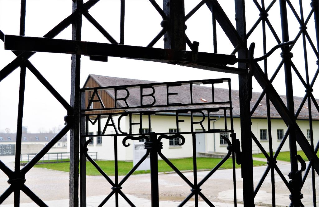 visit the concentration camp near munich with friends