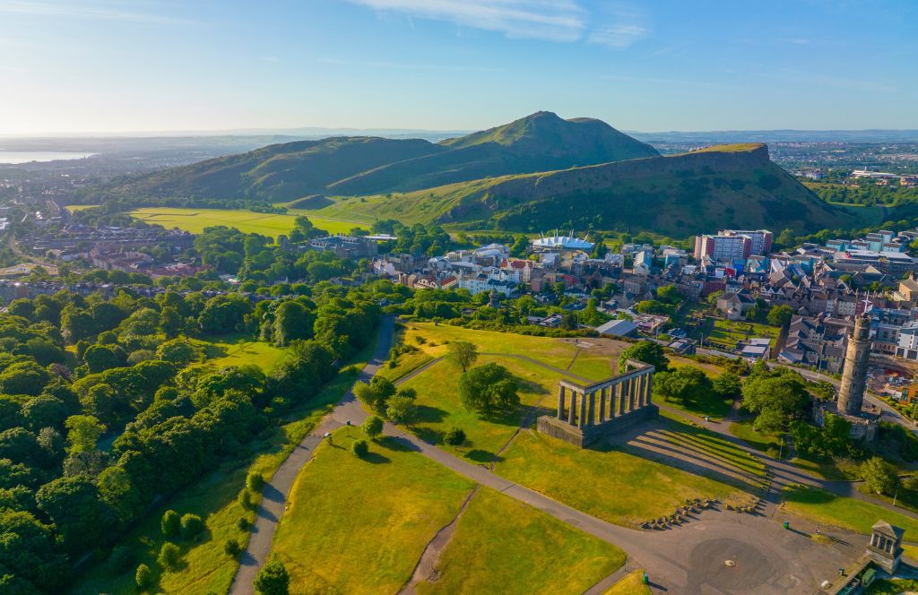 have a picnic at holyrood park as a fun free thing to do in edinburgh with kids